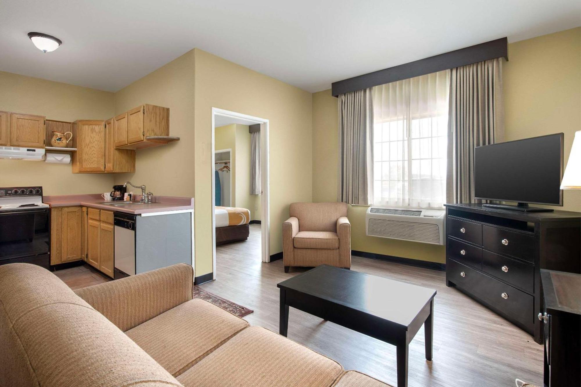 Quality Inn & Suites Gallup I-40 Exit 20 المظهر الخارجي الصورة