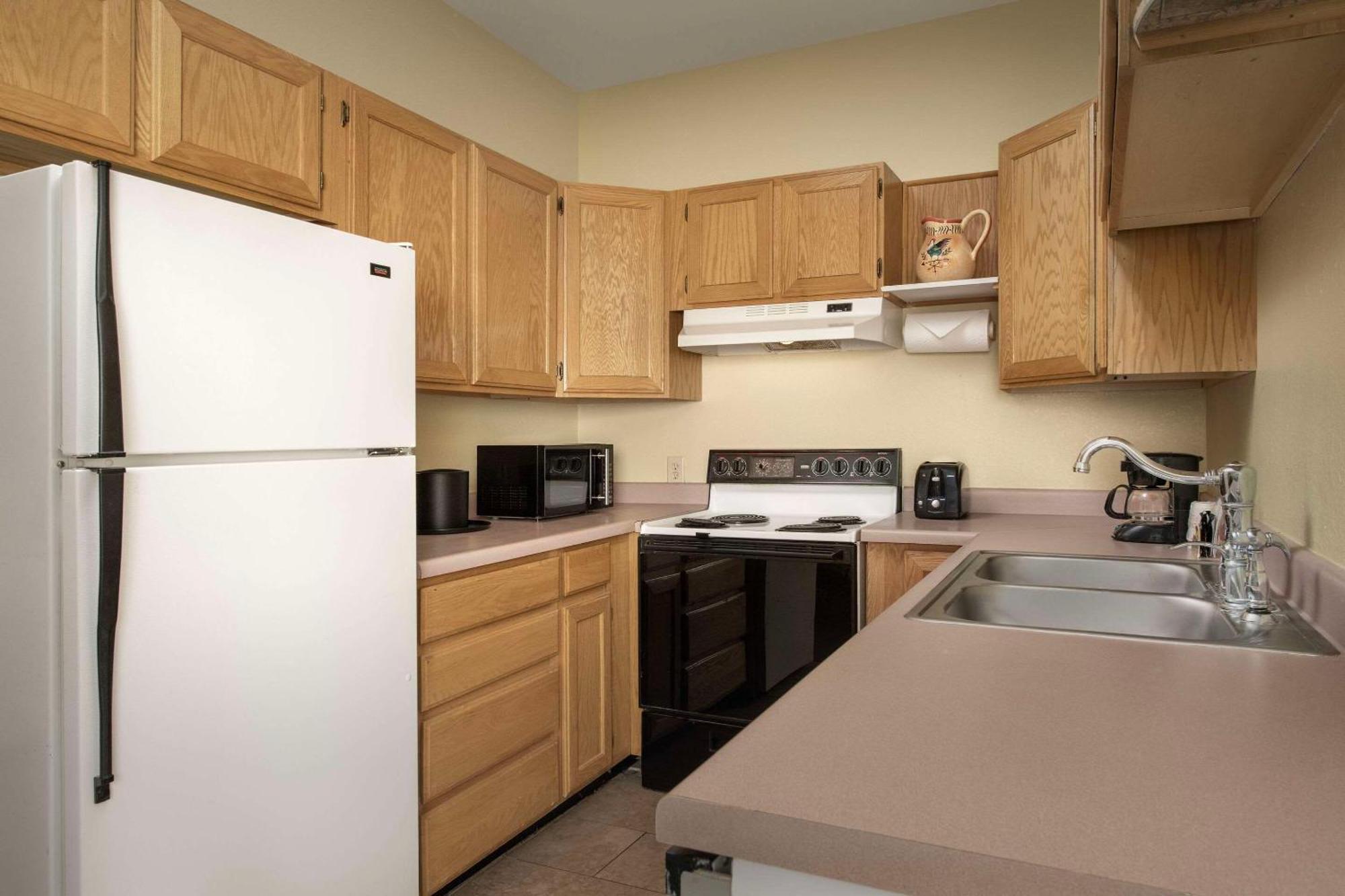 Quality Inn & Suites Gallup I-40 Exit 20 المظهر الخارجي الصورة