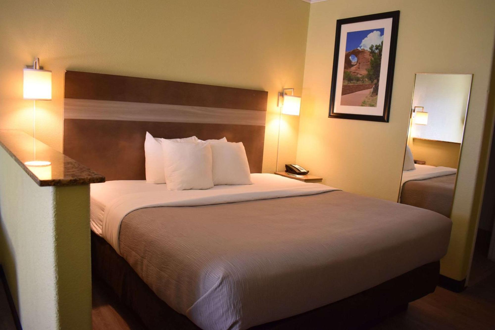 Quality Inn & Suites Gallup I-40 Exit 20 المظهر الخارجي الصورة