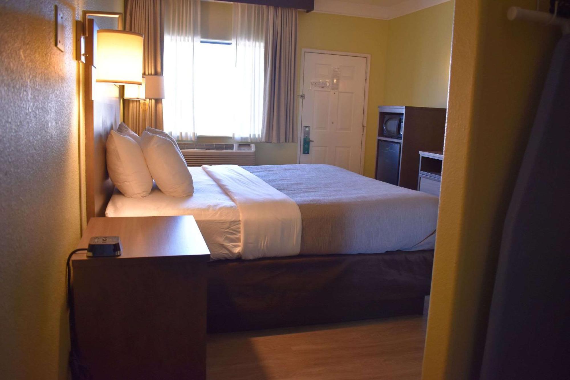 Quality Inn & Suites Gallup I-40 Exit 20 المظهر الخارجي الصورة