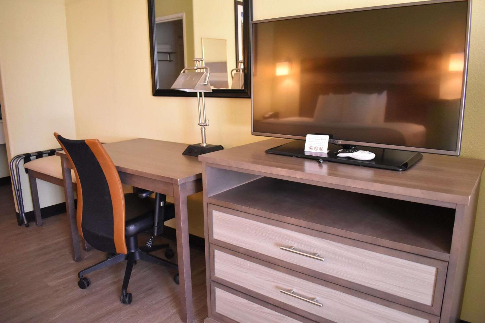 Quality Inn & Suites Gallup I-40 Exit 20 المظهر الخارجي الصورة