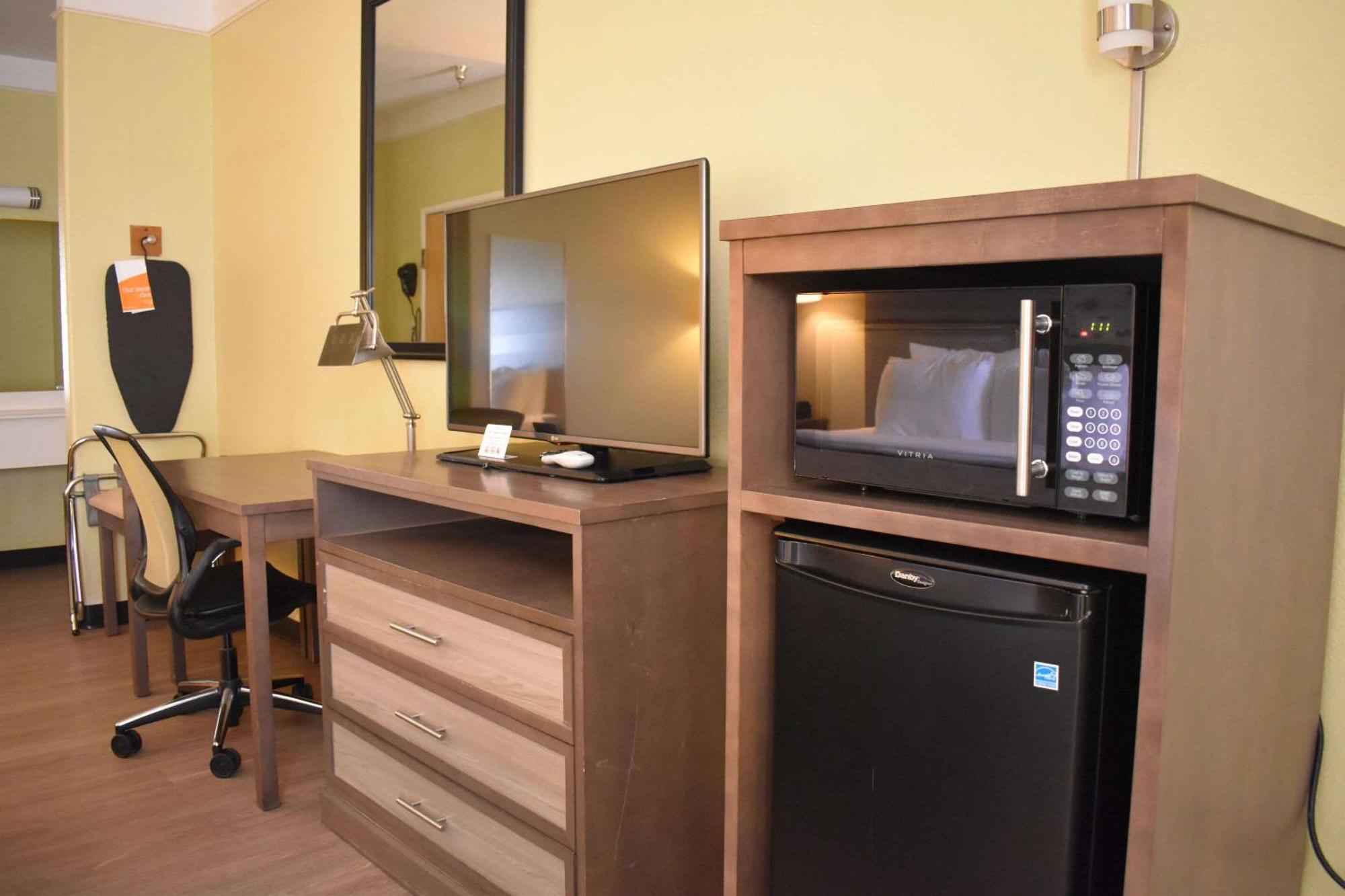 Quality Inn & Suites Gallup I-40 Exit 20 المظهر الخارجي الصورة